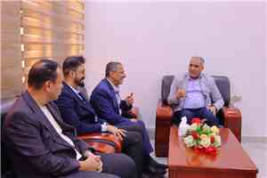 وزير التربية والتعليم يبحث مع رئيس مجلس إدارة مجموعة بازرعة سبل دعم العملية التعليمية