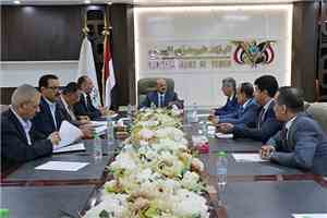 لجنة تنظيم وتمويل الواردات تشدد على تكثيف الرقابة على الانشطة غير القانونية المرتبطة بالكيانات الإرهابية