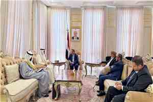 رئيس مجلس الشورى يبحث مع السفير الكويتي سبل تعزيز العلاقات الثنائية بين البلدين