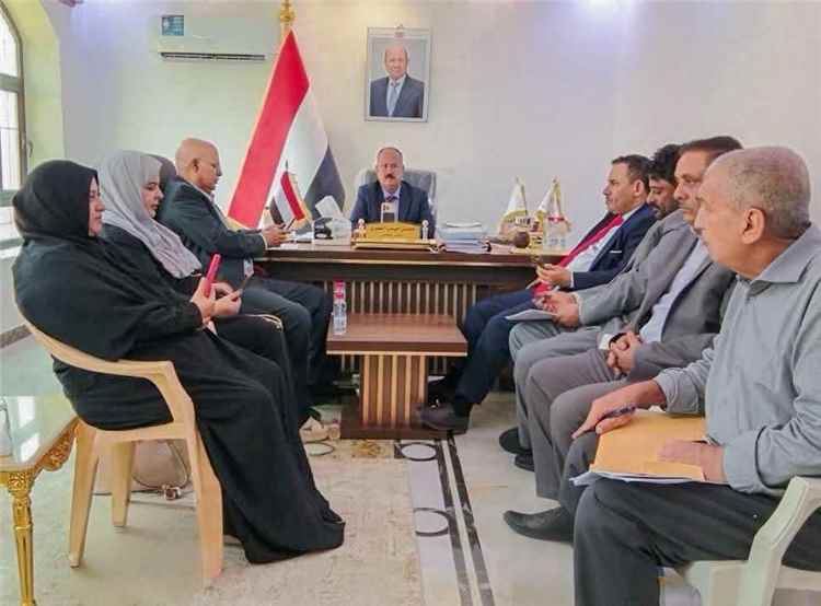 وزير النقل يترأس أول اجتماع تقييمي لهيئة النقل البري لمناقشة مستوى الأداء وأوضاع الموانئ البرية