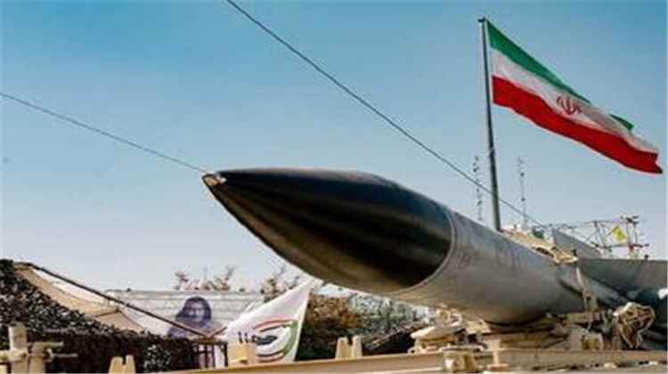 الحرس الثوري الإيراني يعلن مقتل عدد كبير من القوات الأميركية في الأردن