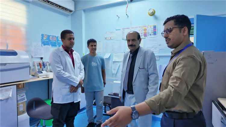الدغاري يتفقد مستوى الإنجاز في مشروع منظومة الطاقة الشمسية بالمركز الوطني للمختبرات شبوة