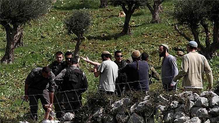 استشهاد شابين فلسطينيين برصاص قوات الاحتلال الإسرائيلية خلال اقتحام قرية المغير شمال رام الله