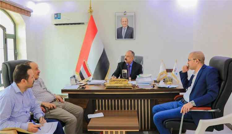 وزير النقل يوجه بإجراءات عاجلة لتحسين أداء الموانئ في المناطق المحررة