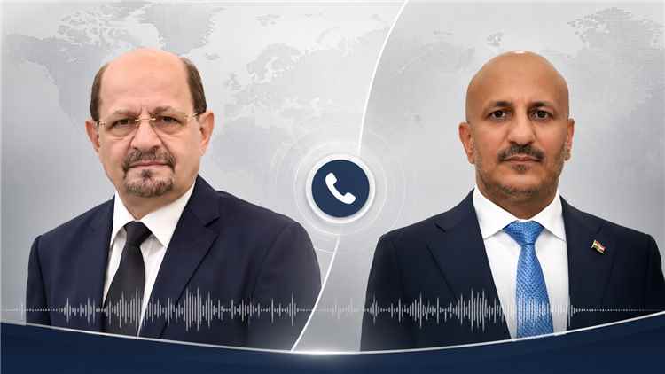 عاجل | طارق صالح يستعرض للزنداني إحباط هجمات الحوثيين وتكبيدها خسائر فادحة