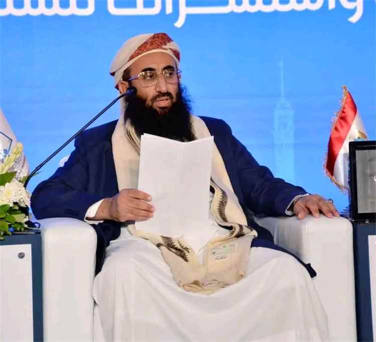 وزير الأوقاف والإرشاد: مواجهة المليشيات الحوثية مسؤولية يتكامل فيها الواجب الشرعي والوطني