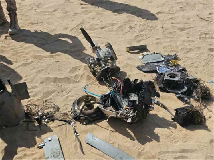 القوات الحكومية تعلن إسقاط مسيرات حوثية في الجوف وتعز