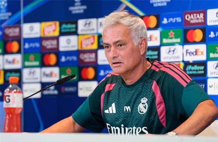 مورينيو يتوعد فريقه الأسبق إنتر ميلان عندما يحل ضيفا على ريال مدريد