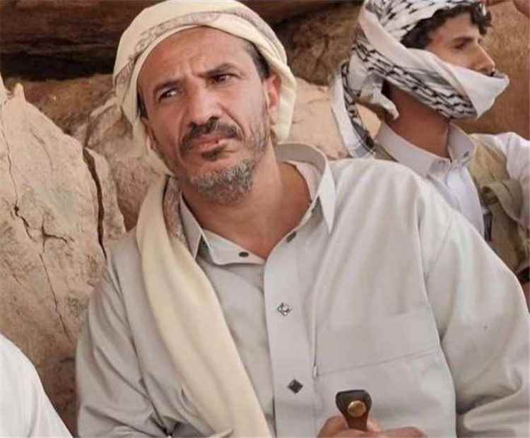 من سوق اليتمة.. الشيخ حمد بن فدغم يتوعد الحوثيين.. فيديو