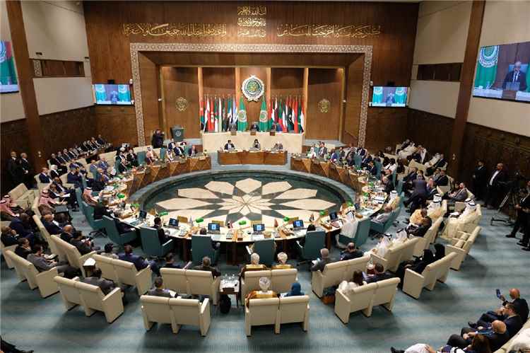المجلس الوزاري العربي يجدد دعمه لمجلس القيادة ويقر إنشاء صندوق عربي لتمويل خطة الاحتياجات التنموية في اليمن