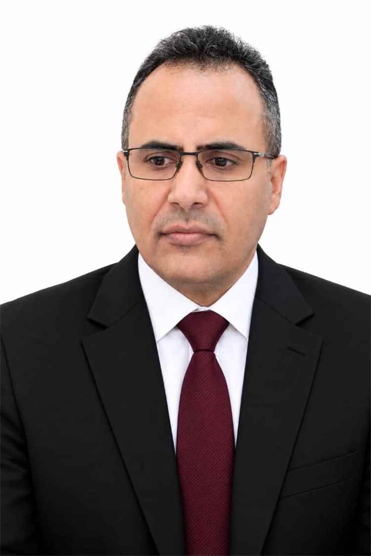 وكيل وزارة الإدارة المحلية يدين نهب وتخريب مؤسسات الدولة في محافظة الجوف