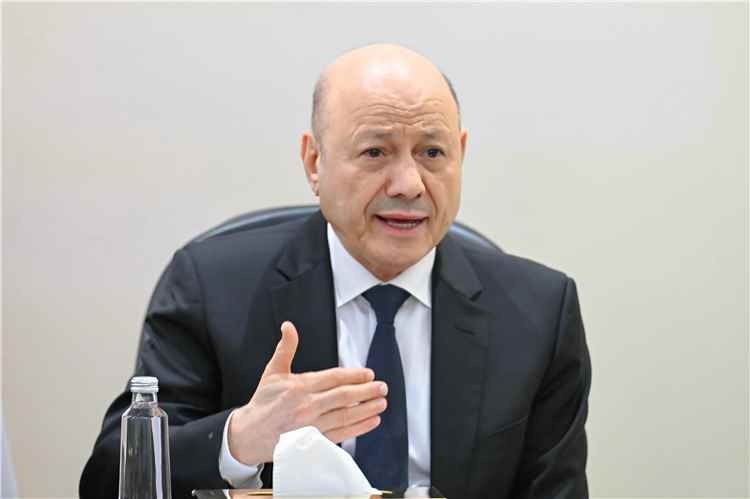 الرئيس العليمي: الحوثيون اختاروا الحرب وعليهم تحمّل نتائجها.. والمجتمع الدولي مطالب بموقف حازم