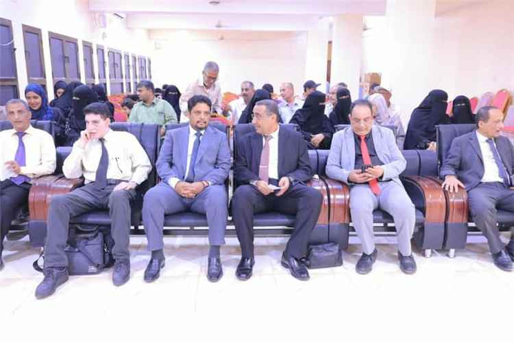 بدء دورة تدريبية حول الذكاء الاصطناعي لكوادر وزارة التعليم الفني وكليات المجتمع