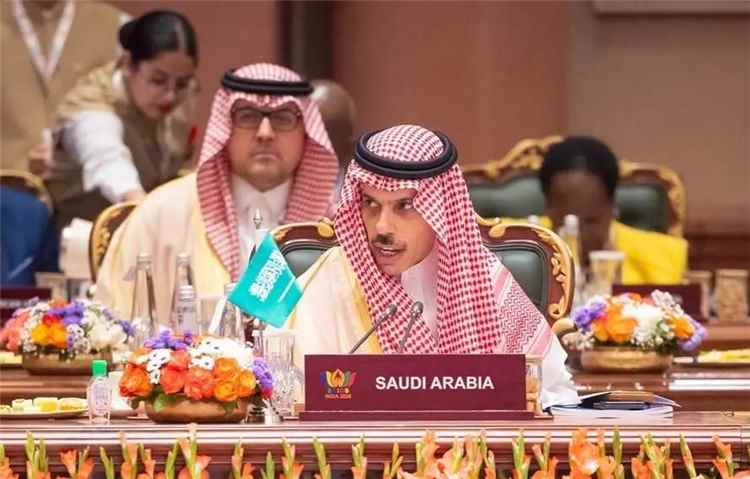السعودية تؤكد أن أمن المملكة وسلامة أراضيها ومقدراتها أمر لا يقبل المساس