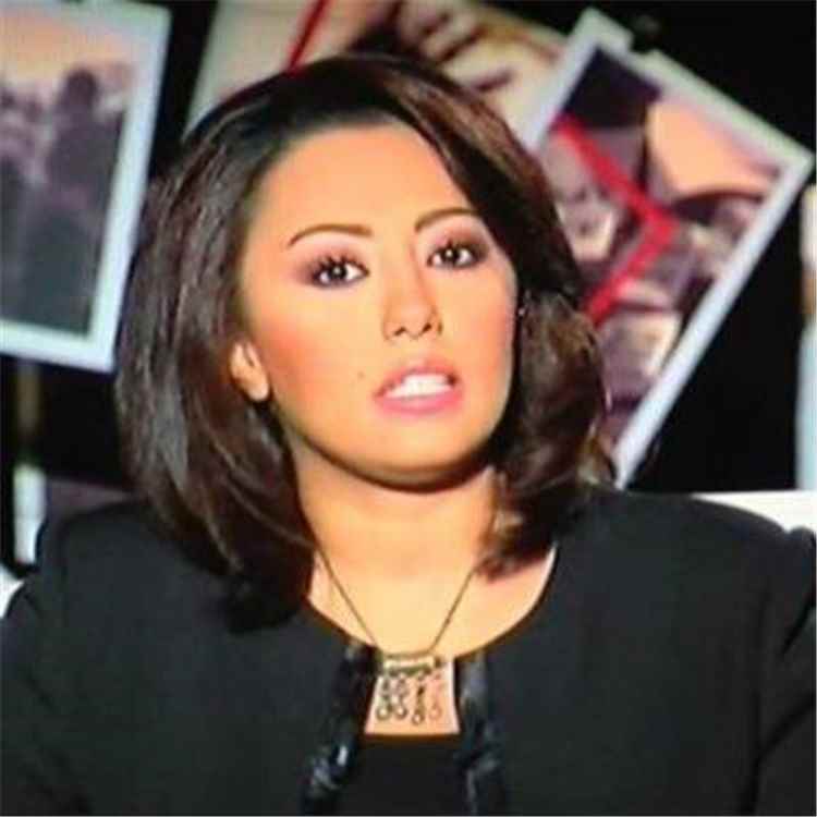 صحفية حوثية تهدد مواطن يمني باغتصابها له (صورة)