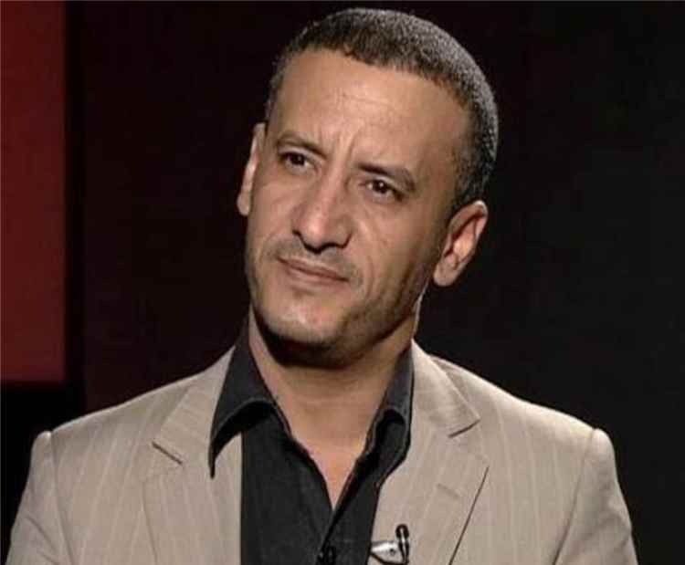«افتحوا لنا السجون وسنتحمل العقوبة».. مستشار طارق صالح يكسر الصمت ويعلق على انتكاسة المخا