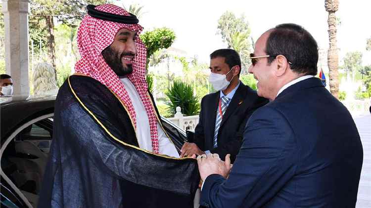 ماذا وراء زيارة ولي العهد السعودي إلى القاهرة ؟.. الرئاسة المصرية تكشف التفاصيل