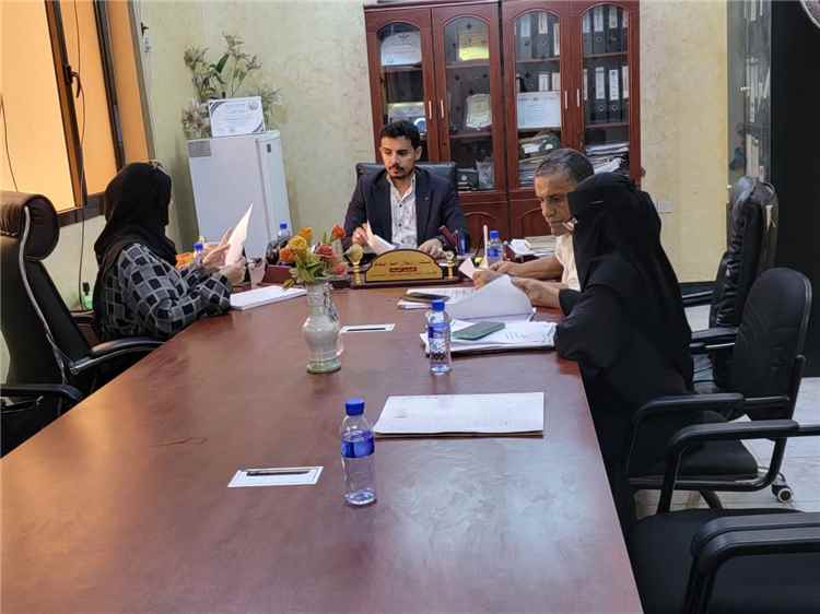 اتحاد عمال عدن والشؤون الاجتماعية يضعان اللمسات النهائية لانطلاق الانتخابات النقابية