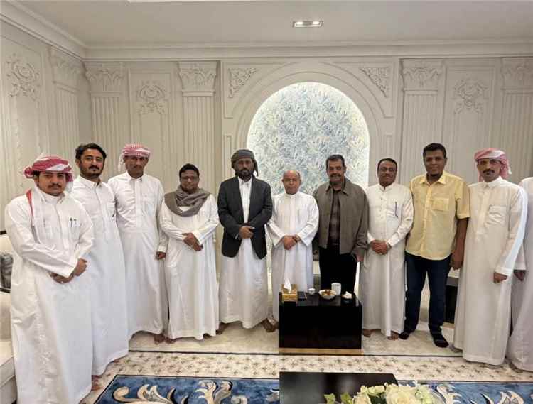 عضو مجلس القيادة الخنبشي يبحث مع الشيخ بن حبريش توحيد الصف وتكاتف الجهود لتعزيز حضور حضرموت