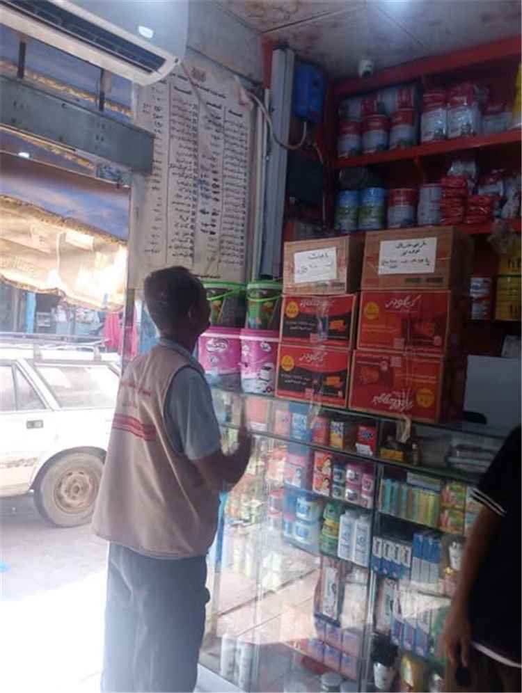 صناعة دارسعد بعدن ينفّذ جولات تفتيشية واسعة بمختلف الأسواق