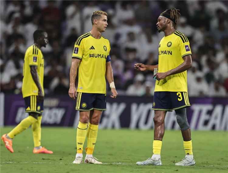 كوارث وأعذار.. السحر المغربي يفضح رونالدو والنصر في ليلة العين المرعبة