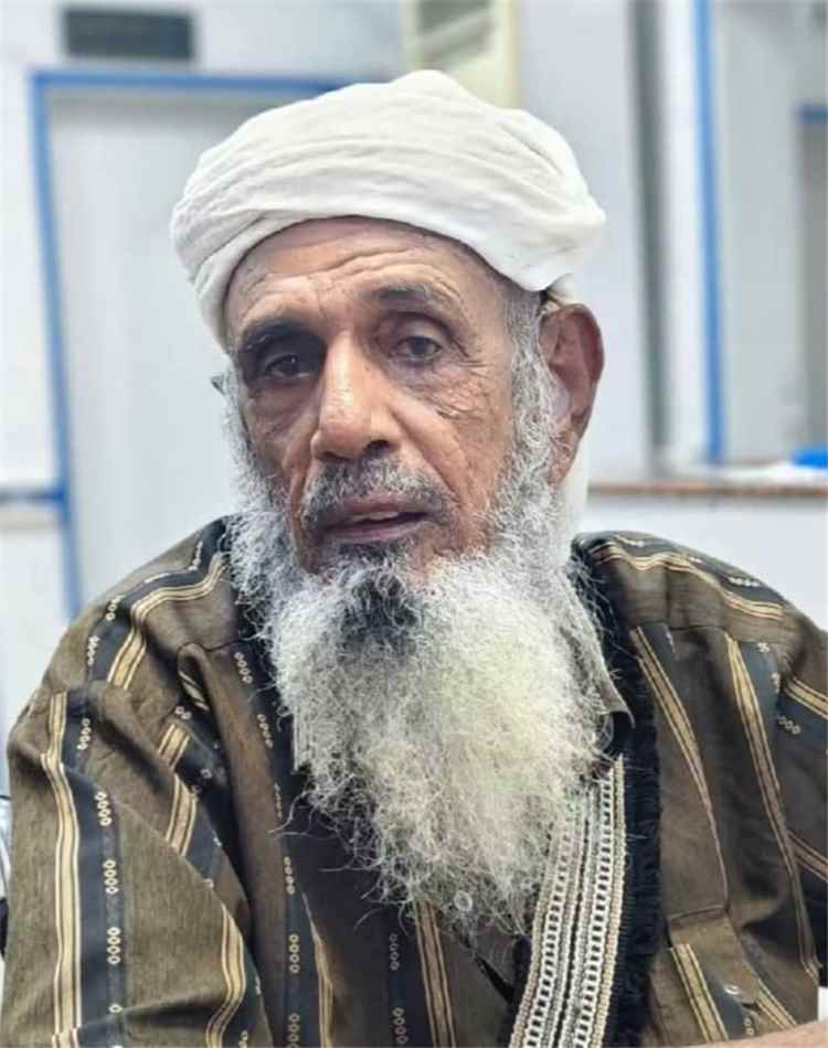 الشيخ بن حبريش يعزي في وفاة المقدم ناصر بن سالم السعيدي