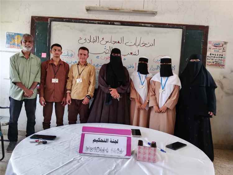 طلاب الصم ينتخبون مجالس طلابية لتمثيل قضاياهم في مدرستي خديجة بنت خويلد وخالد بن الوليد