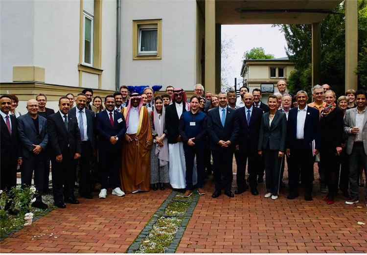 السعودية تُرسخ الشراكة الدولية لحماية البيئة بسقطرى وتنمية القطاعات الحيوية باليمن