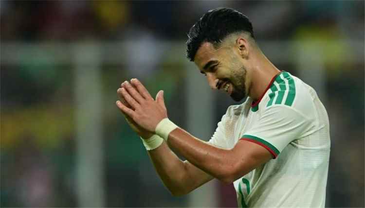 رغم الصيام التهديفي.. عمورة يتفوق على سليماني ومحرز وبونجاح