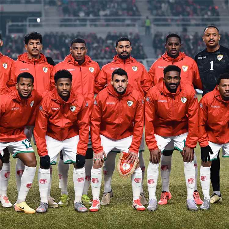 مستفيدا من خسارة العراق.. منتخب عمان يحقق فوزا مثيرا على الكويت ويبلغ نصف نهائي خليجي27