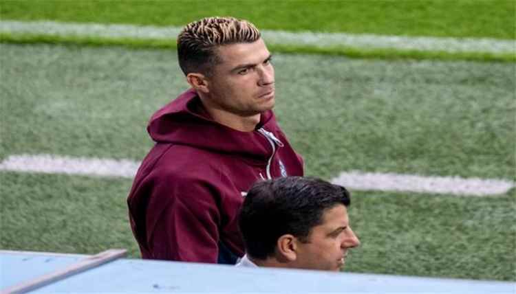 بعد تصريحات جيسوس .. رونالدو ينسحب من معسكر منتخب البرتغال