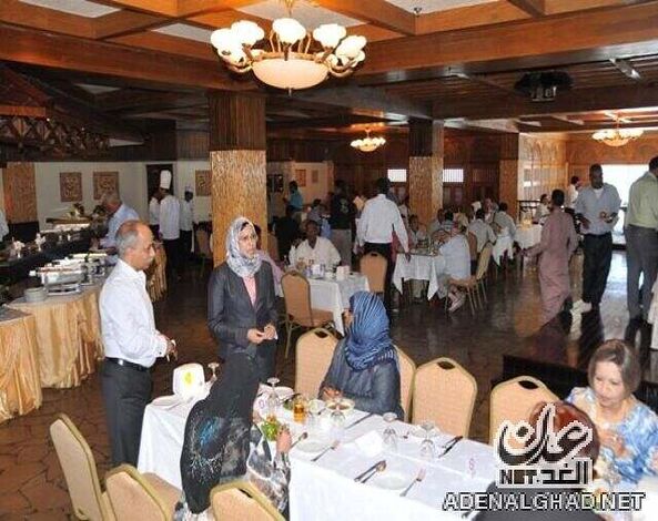 فندق ومنتجع جولدمور عدن يقيم حفل غداء لأبرز عملائه ((صور))