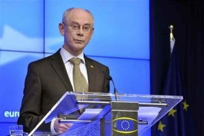 الاتحاد الأوروبي يرفض مسعى فرنسا وبريطانيا لتسليح المعارضة السورية