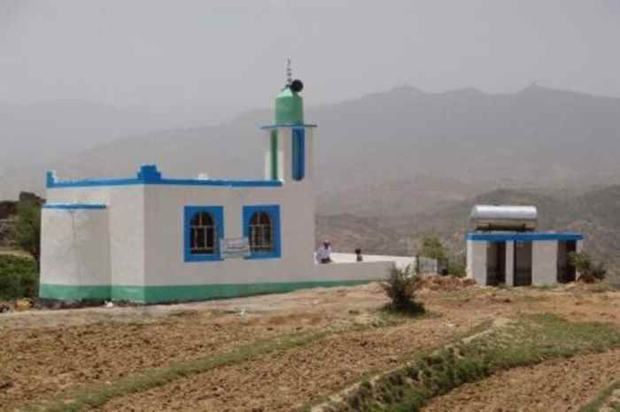 حجة : الفجر التنموية  تفتتح (4) مساجد بعزلة خولان