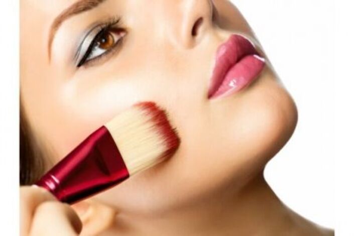 احترفي تجميل بشرتك في المنزل