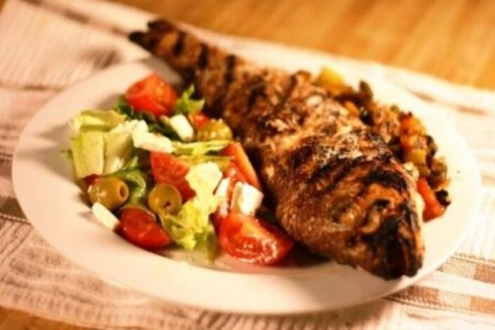 السمك المحشو بالسبانخ