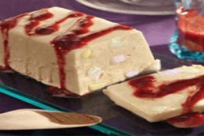 موس الفانيلا بالقشطة