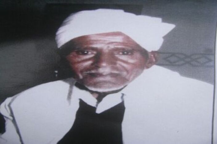 الشاعر الثائر ((عبدالله هادي سبيت)) وصفحات من مواقفه الوطنية والقومية