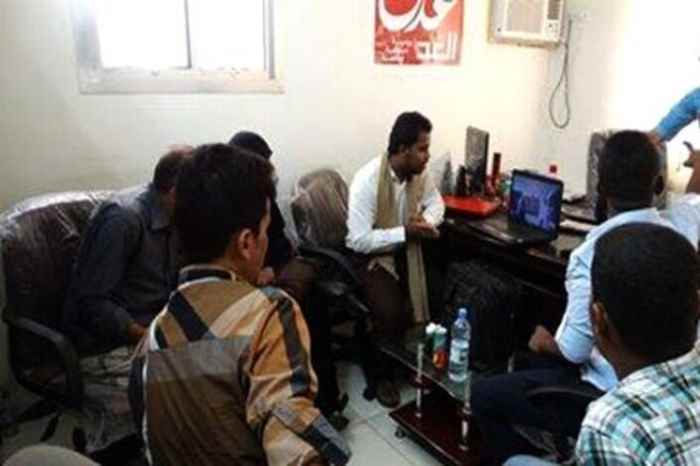 مؤسسة (عدن الغد) للإعلام ترعى مناقشة سياسية بين نشطاء جنوبيين وسياسي بريطاني