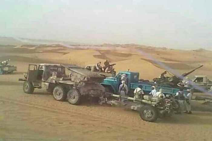 (تفاصيل واسماء القتلى) : مقتل(  17 )شحصا في اشتباكات بين قبيلة ال بوطهيف وبلحارث على الحدود بين شبوة ومارب