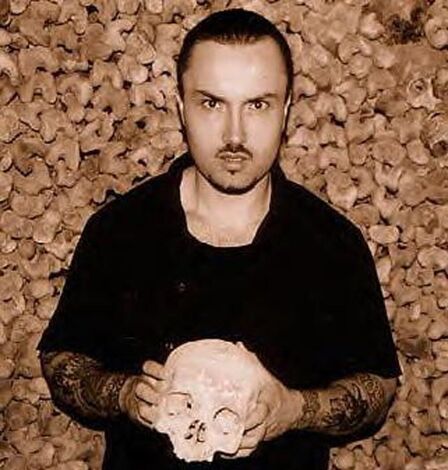 أشهر 10 مصاصي دماء حقيقيين