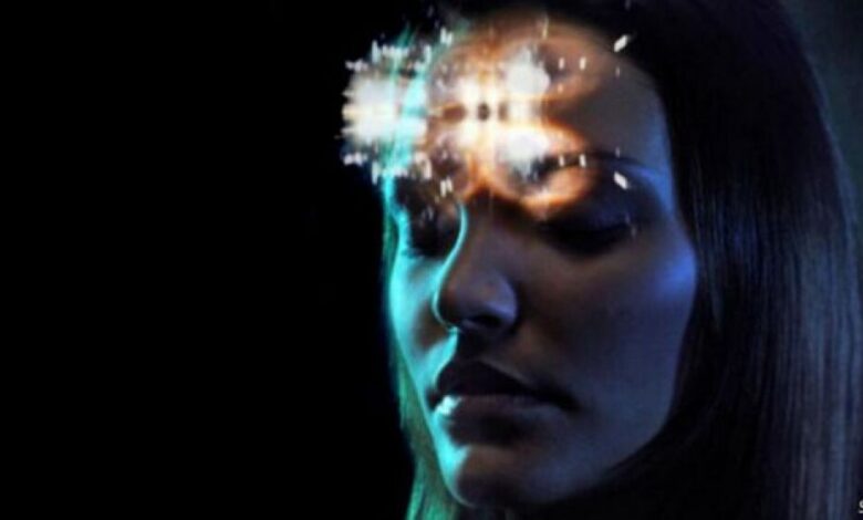 هل يمكن تبادل رسائل إلكترونية بين عقلين بشريين؟