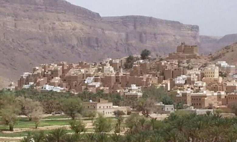 أهالي رخيه وحضرموت عامة يطالبون مدير أمن سيئون ورخيه الإسراع في التحقيقات العاجلة مع المشتبهين المقبوض عليهم