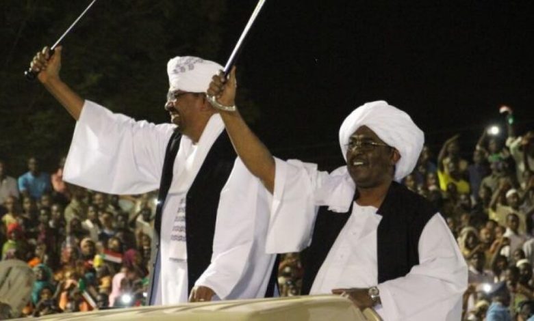 من هو "إيلا" مرشح البشير لخلافته في حكم السودان؟