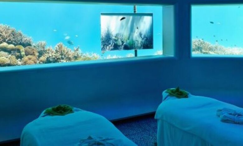تحت الماء.. شاهد غرفة فندق تكلف 50 ألف دولار في الليلة (فيديو)