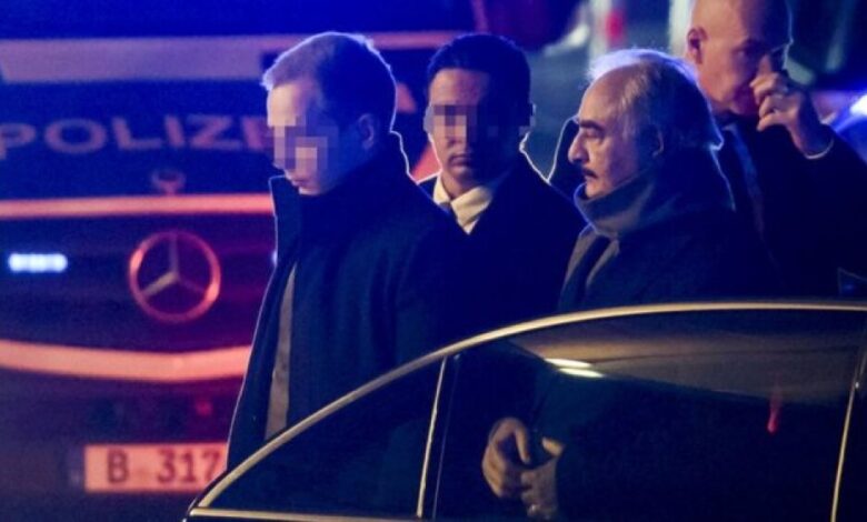 عرض الصحف البريطانية.. في الغارديان: تراجع الإنتاج النفطي الليبي بسبب رفض حفتر وقف الحرب