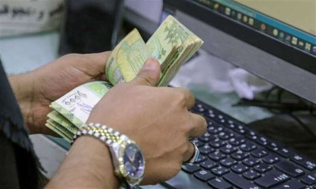 انهيار جديد للريال اليمني امام العملات الاجنبية